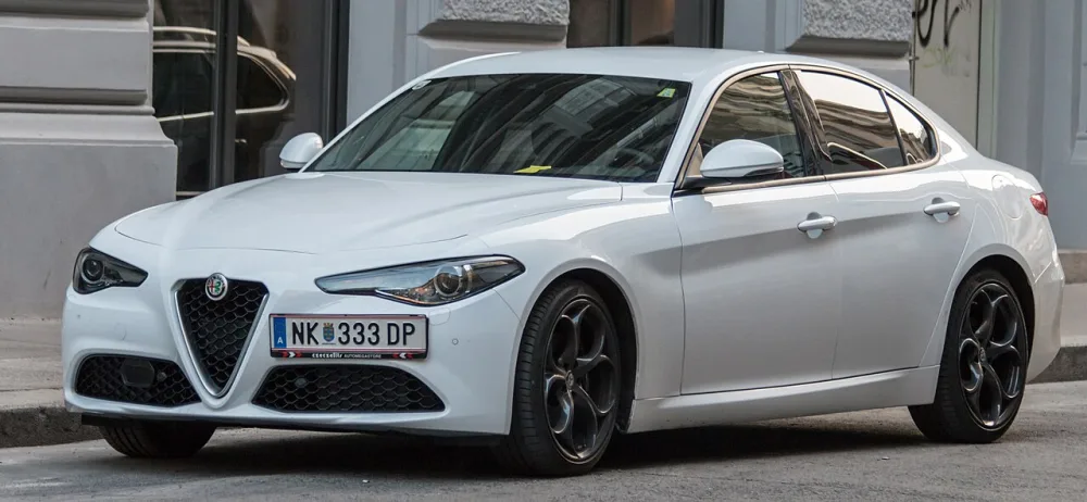 2022 Alfa Romeo Giulia