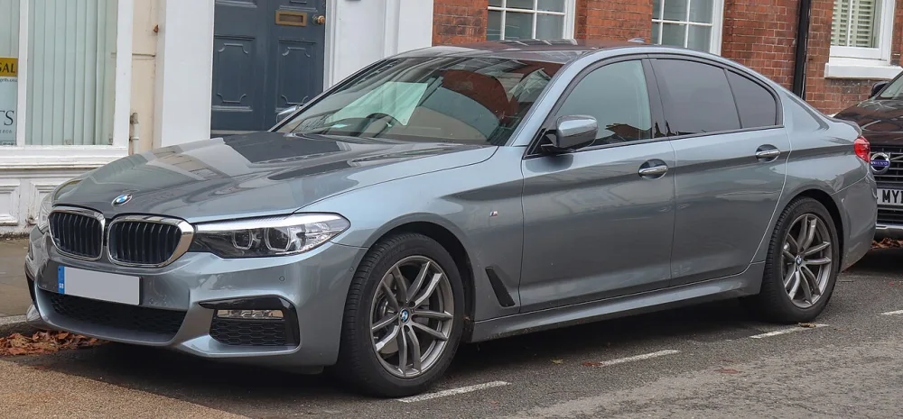 2022 BMW 540i Sedan