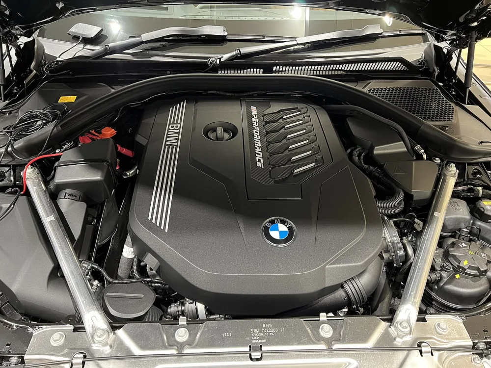 2022 BMW M440i xDrive Coupe